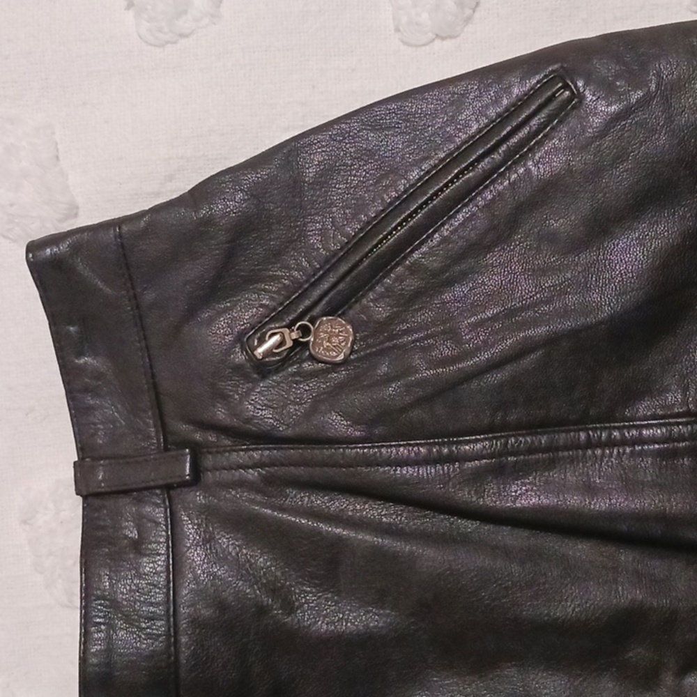 Awsome Hugo Buscati Milano Leather Mini Skirt. 8 πβοΈπ - Picture 3 of 10